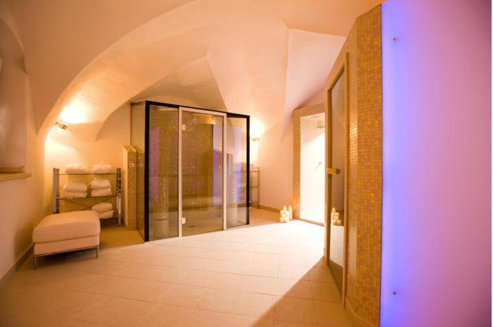 Schlosshotel Obermayerhofen 세베르스도르프 외부 사진